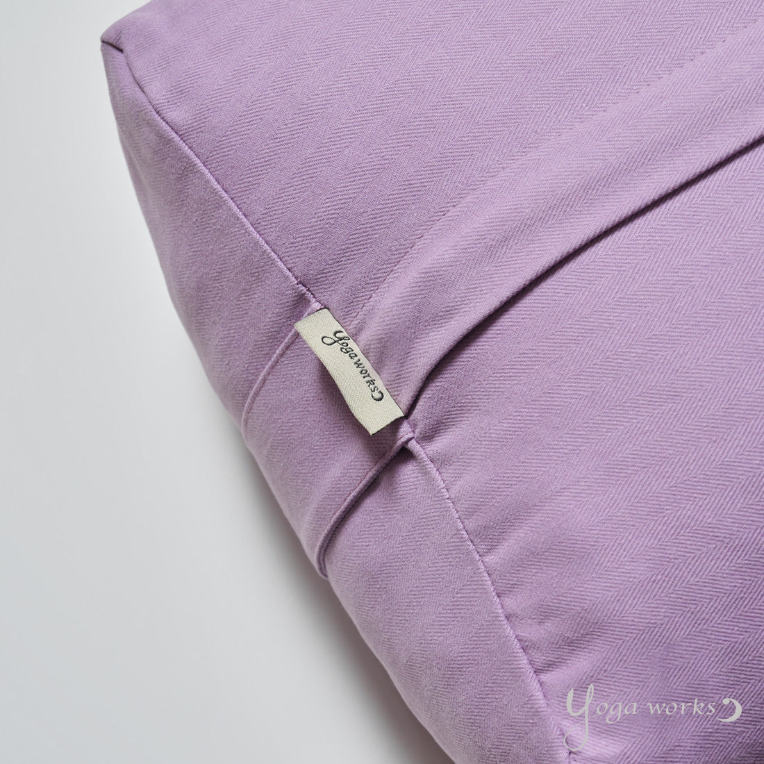 ボルスター・ライト